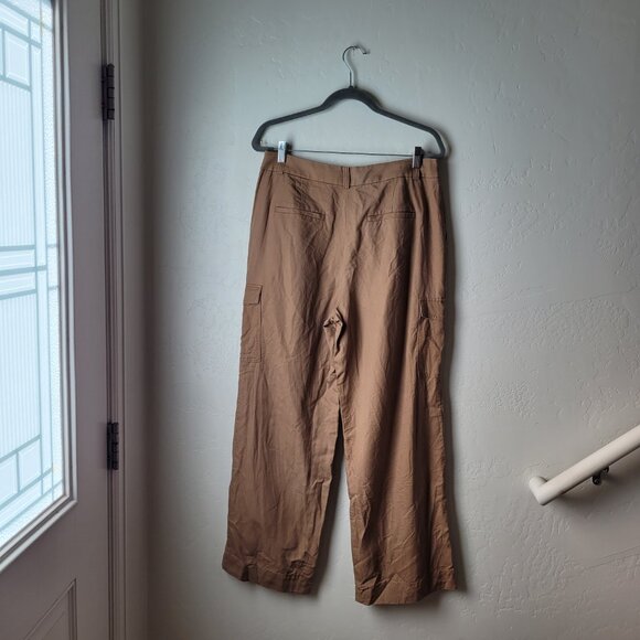 Ann Taylor LOFT Linen Blend Drapery Cargo Pants - Picture 7 of 13